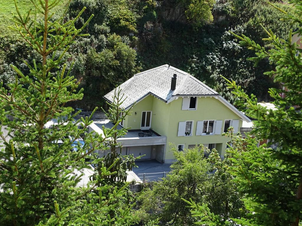 Ferienhaus Grüner Heinrich Andermatt Exterior foto